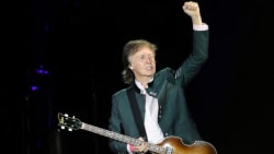 Help! Paul McCartney og 1.500 britiske pop- og rockstjerner med nødråb: Livemusikken risikerer at dø 