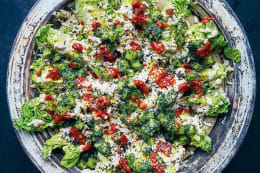 Hjertesalat med aubergineyoghurt og shatta