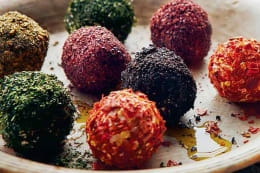 Labnekugler er den perfekte snack, appetizer og mezze
