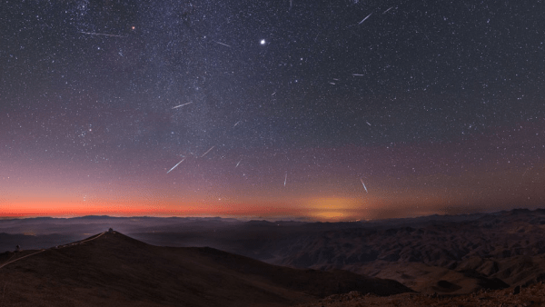 Klar til kæmpe stjerneskuds-show? I nat kommer årets mest intense meteorsværm