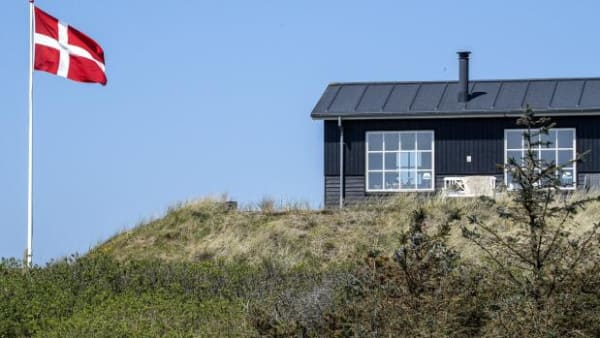 Ferien går til... Danmark. Og nu slås regioner om de danske turister