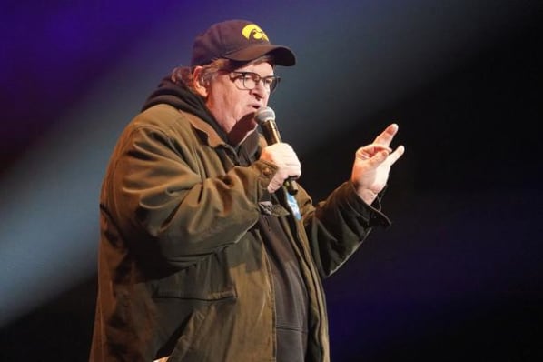 Klimaeksperter vil have Michael Moore-film fjernet