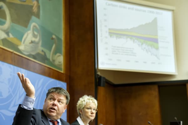 FN: Niveauet af drivhusgasser i atmosfæren stiger igen
