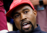 Kanye West trækker støtte til Trump: "Jeg tager den røde kasket af"